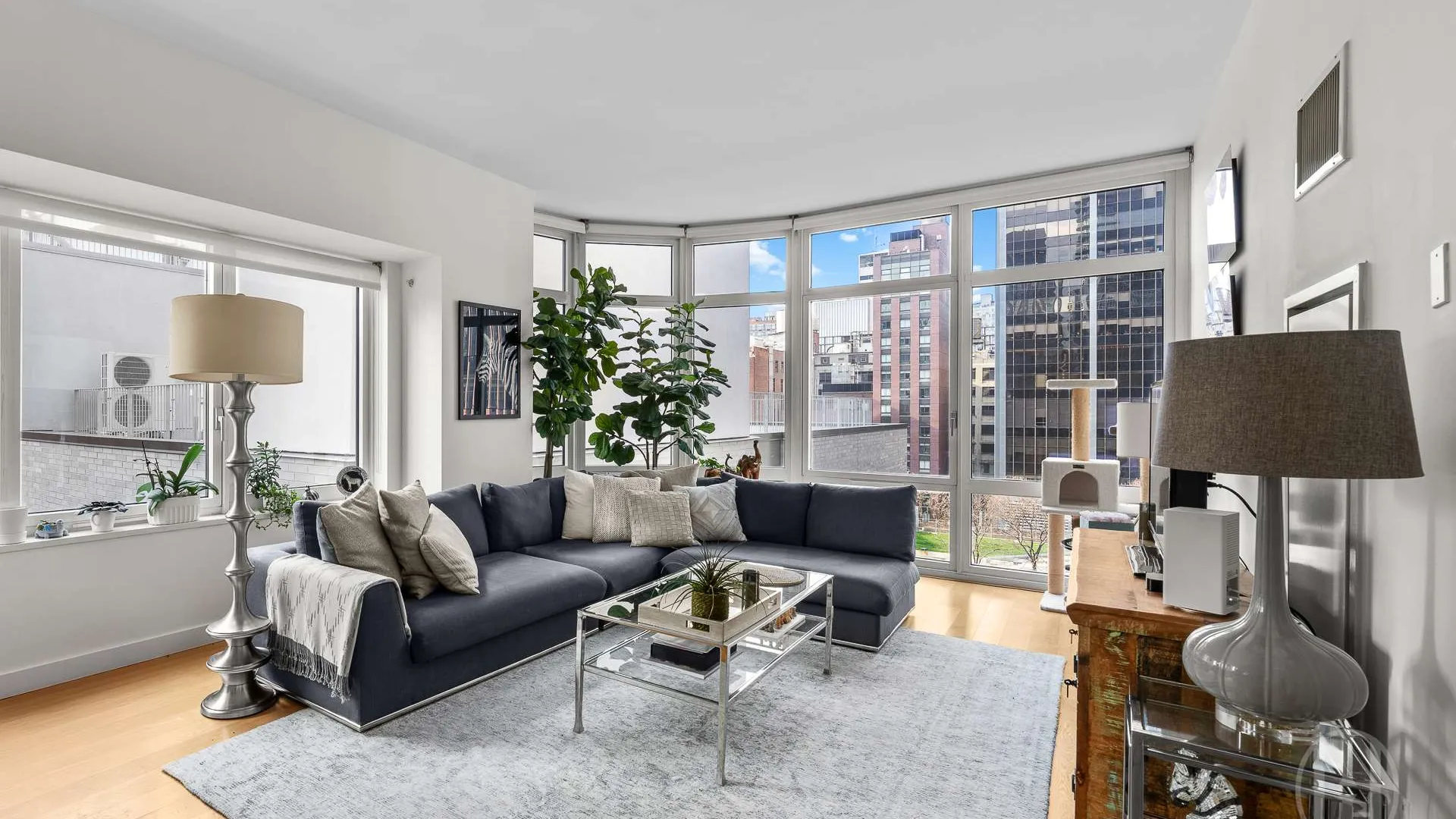 Property at 555 West 59th Street, New York, NY 10019 4