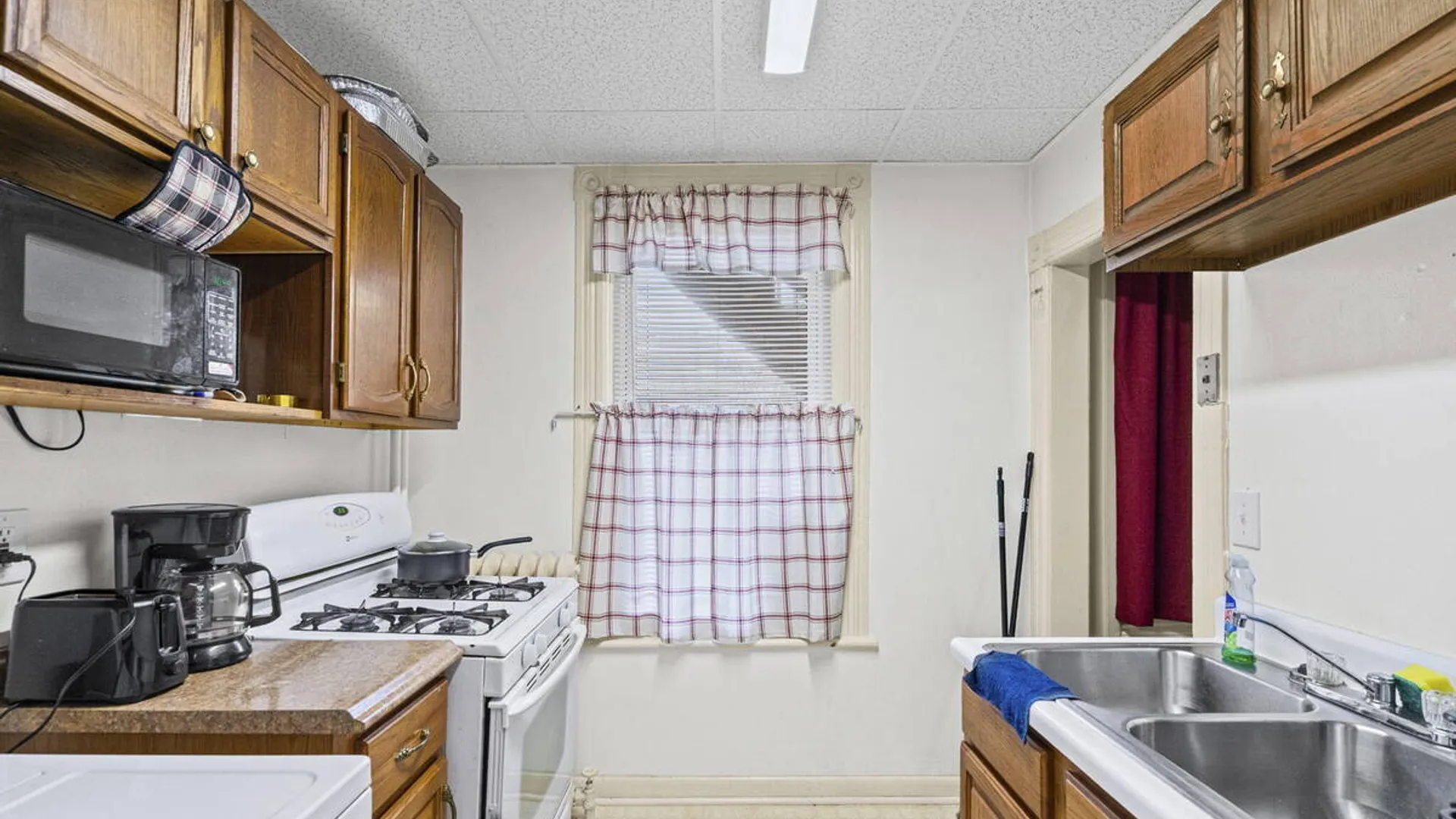 Property at 1243 Broadway, Menands, NY 12204 9