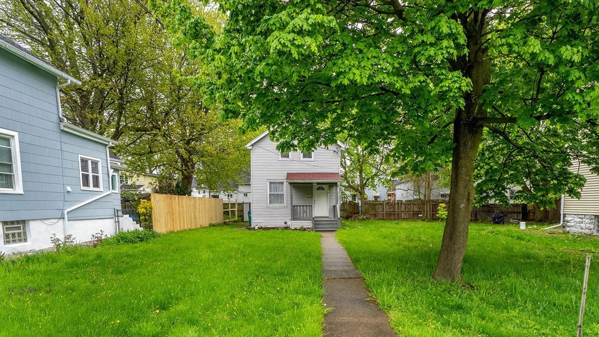 Property at 21 Pomona Place, Buffalo, NY 14210 17
