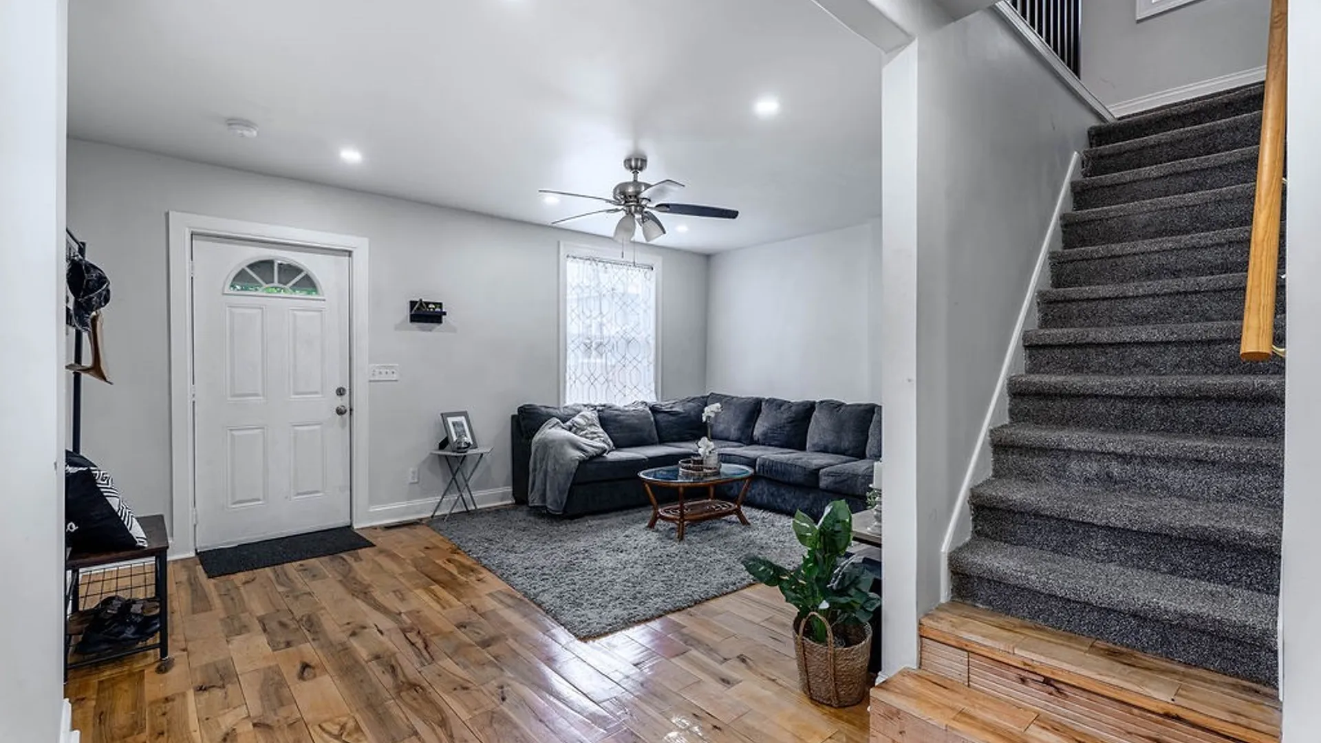 Property at 21 Pomona Place, Buffalo, NY 14210 5