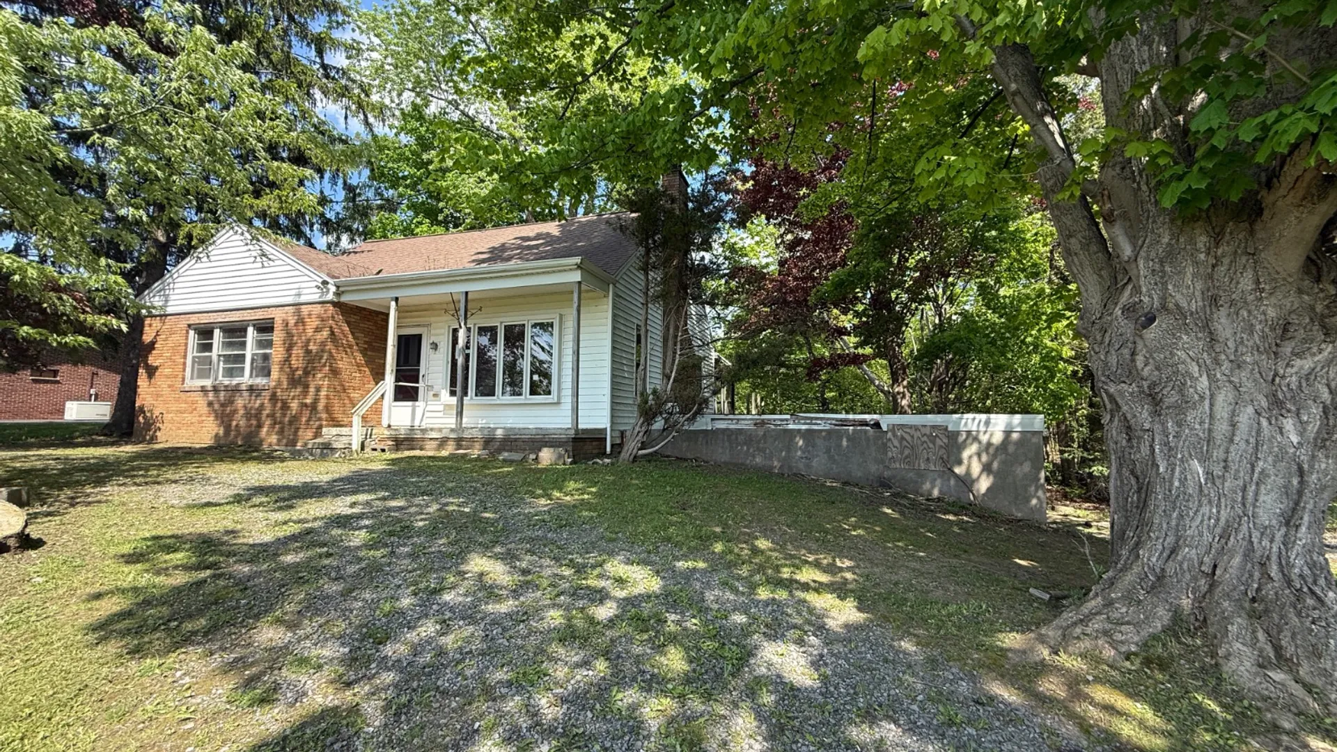 Property at 8356 Maple Rd, Clay, NY 13041 7
