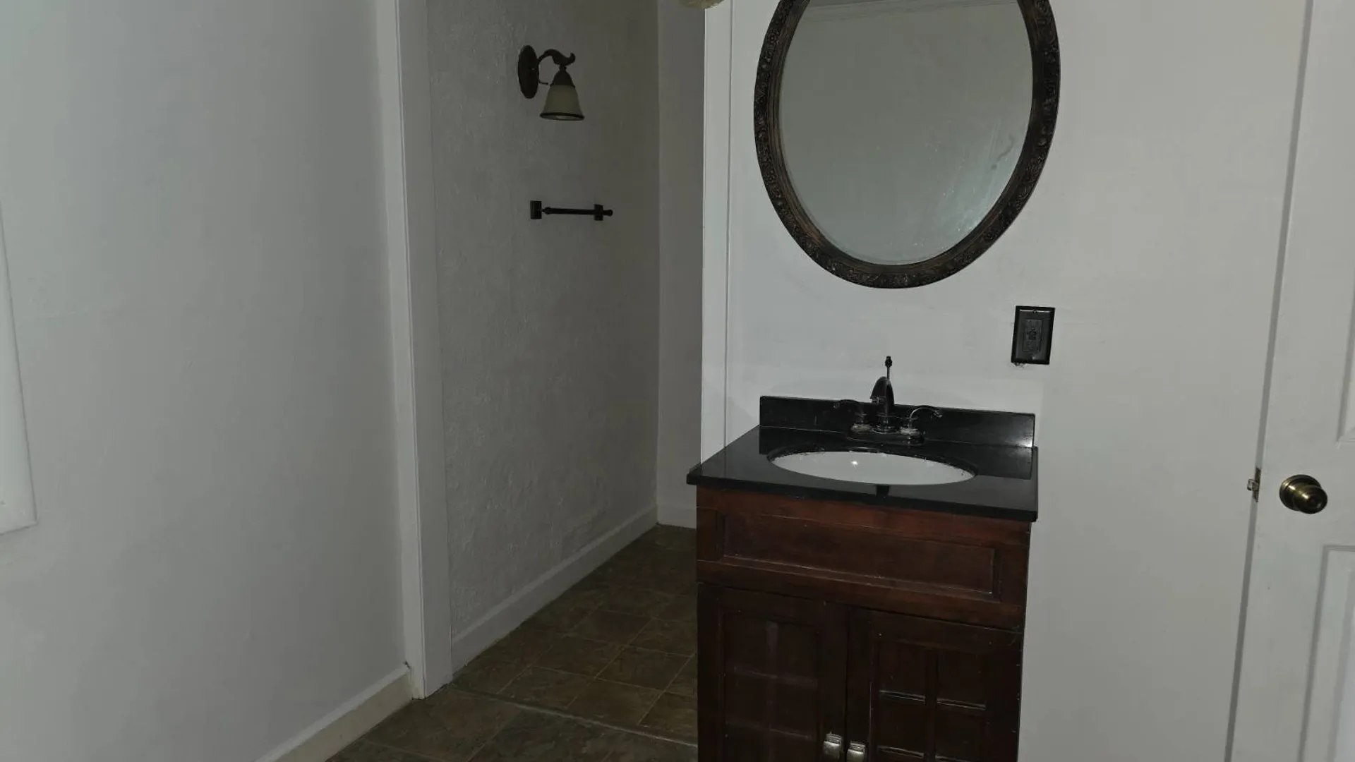 Property at 33 Brookline Ave, Elmira, NY 14905 13