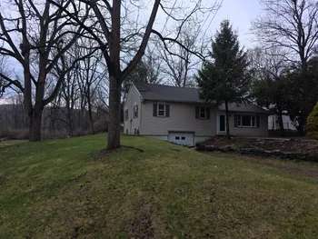 Property at 33 Brookline Ave, Elmira, NY 14905
