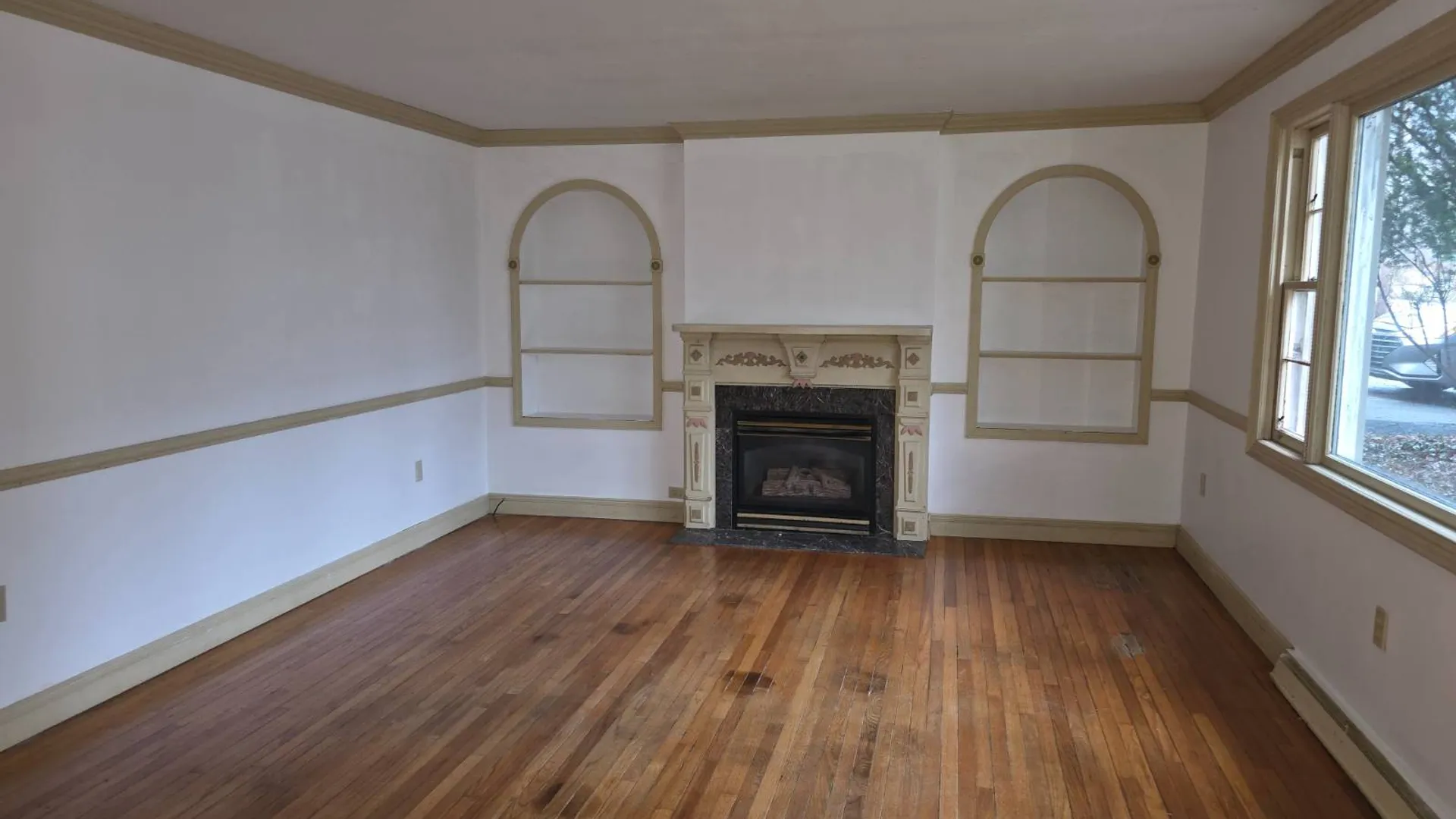 Property at 33 Brookline Ave, Elmira, NY 14905 6