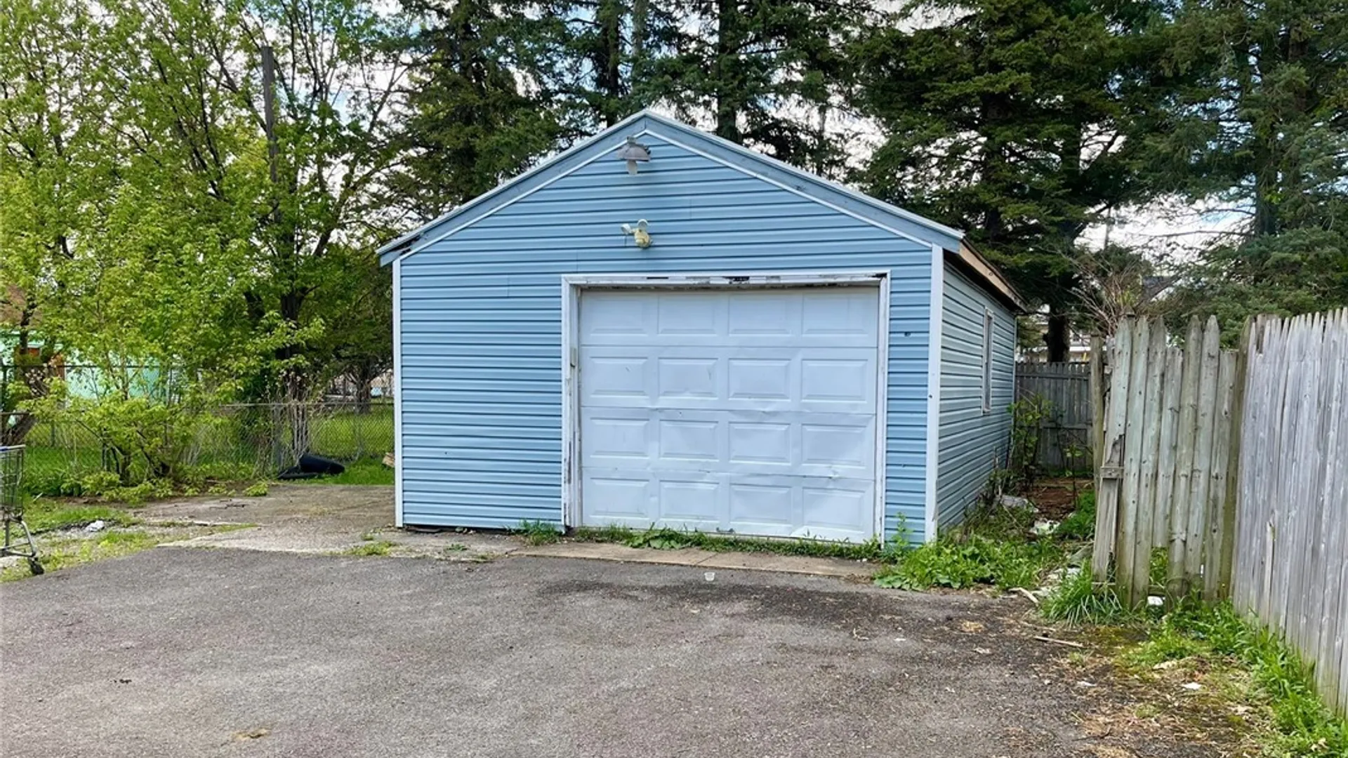 Property at 513 Nichols, Utica, NY 13501 13