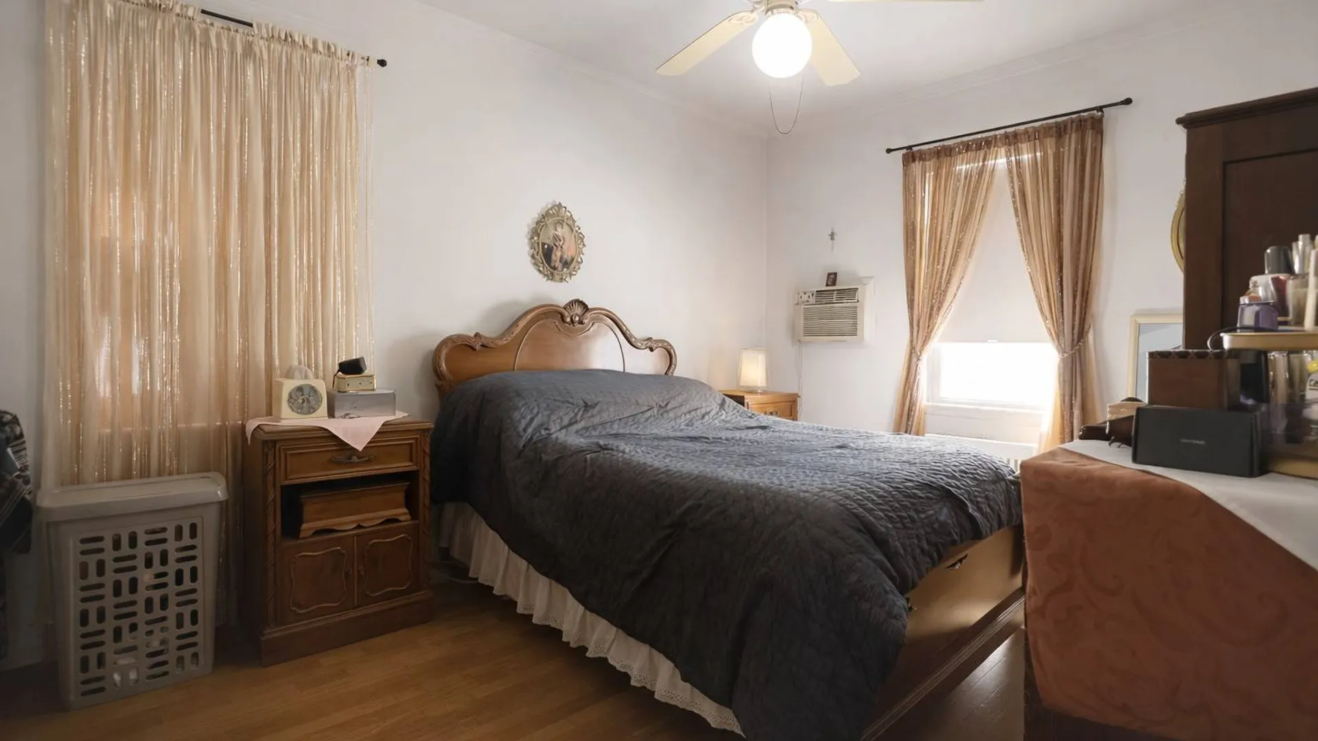 Property at 48-46 188th St, Fresh Meadows, NY 11365 7