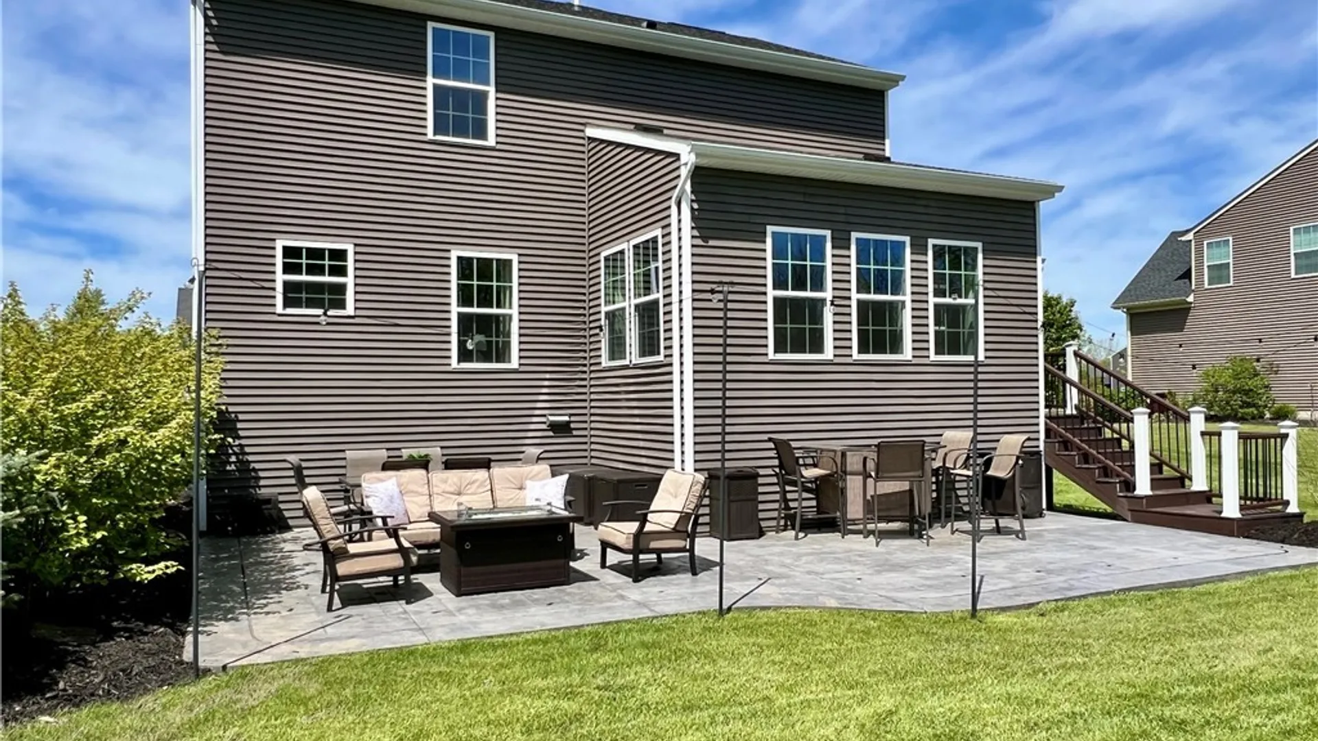 Property at 11 Airmont Drive, Orchard Park, NY 14127 11
