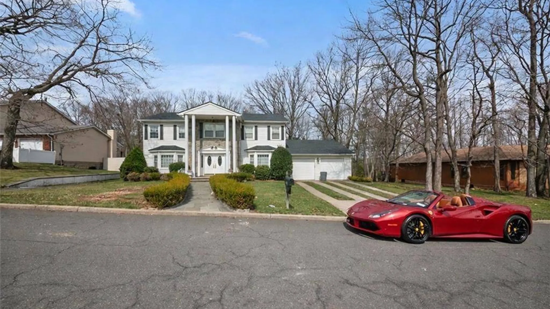 Property at 333 Boscombe Ave, Staten Island, NY 10309 2