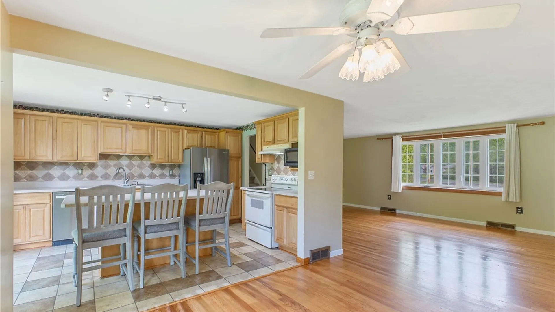 Property at 6643 E Taft Road, Cicero, NY 13057 12