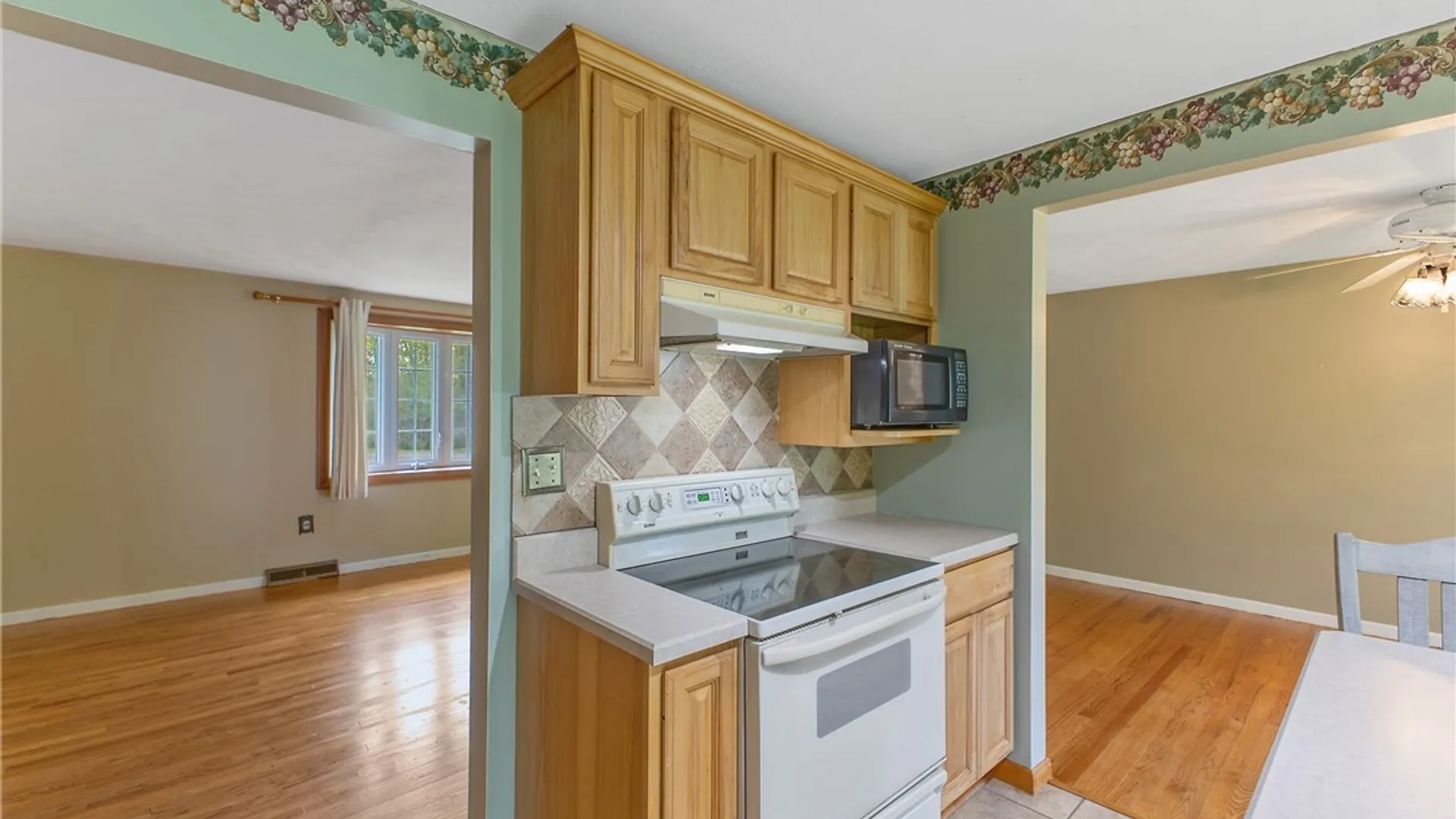 Property at 6643 E Taft Road, Cicero, NY 13057 17
