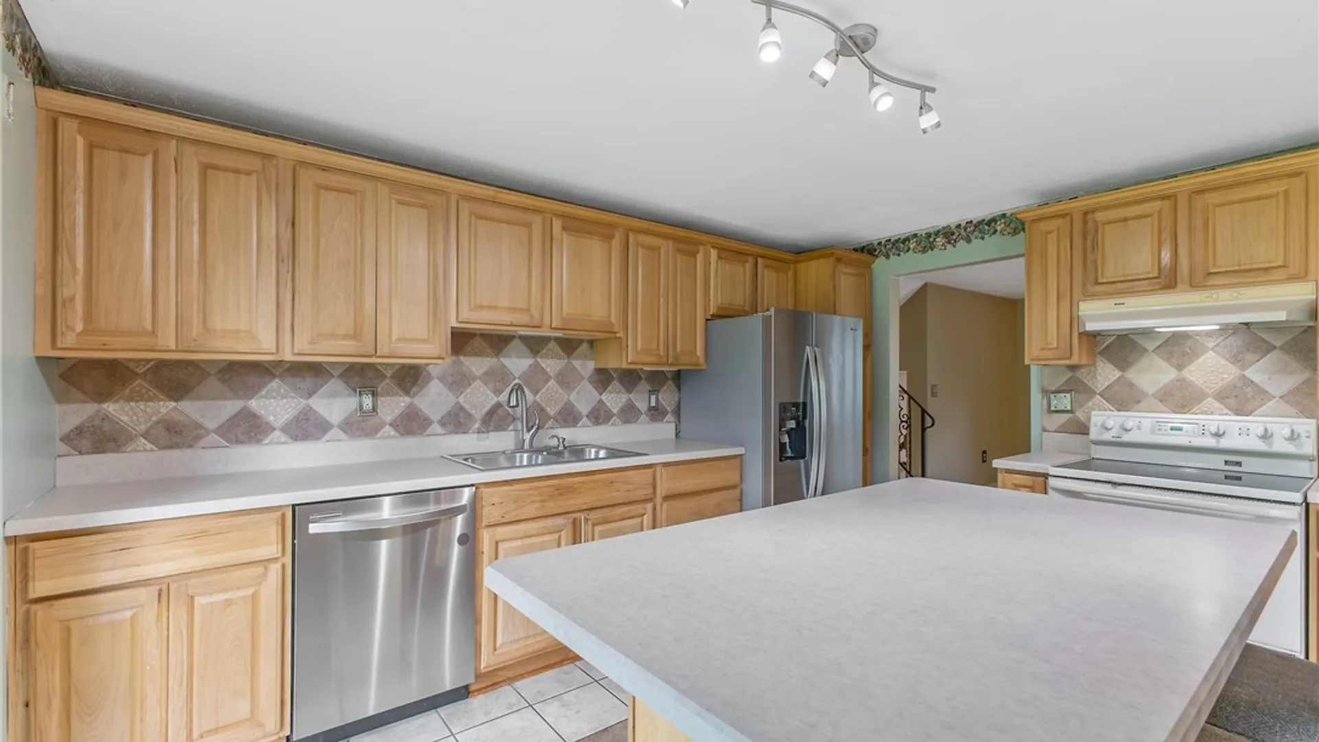 Property at 6643 E Taft Road, Cicero, NY 13057 18