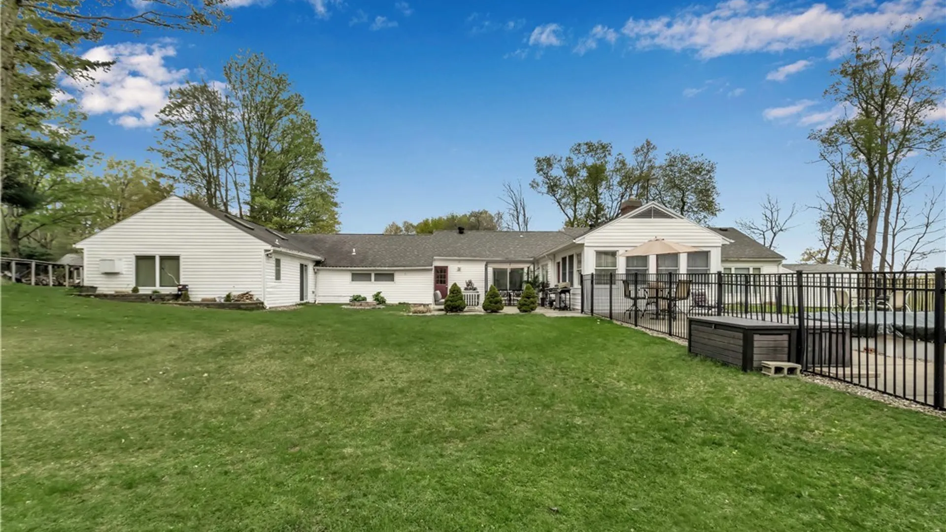Property at 280 Pine Street, Aurora, NY 14052 4