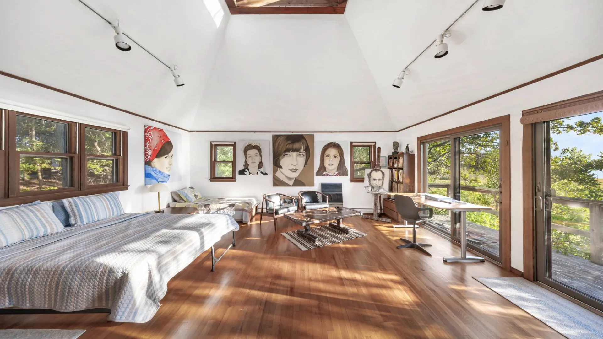 Property at 100 Gerard Dr, East Hampton, NY 11937 14