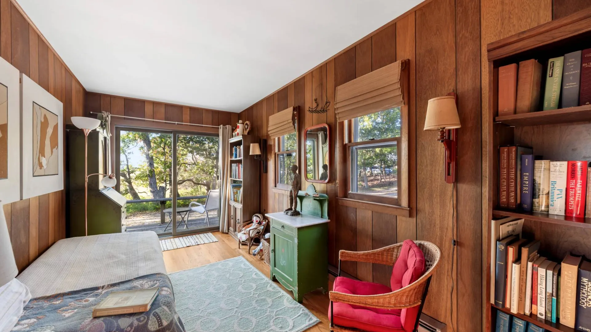 Property at 100 Gerard Dr, East Hampton, NY 11937 17