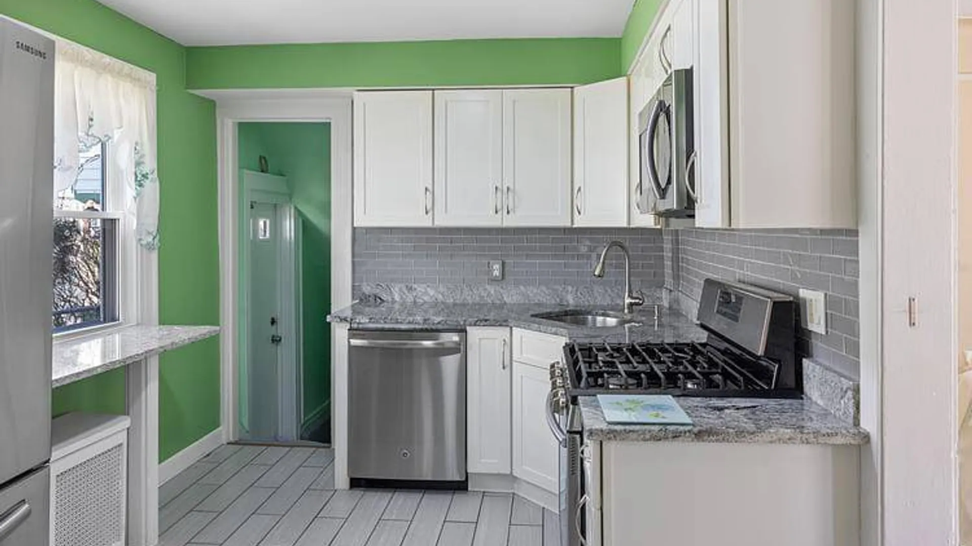 Property at 341 WASHINGTON STREET, HEMPSTEAD, NY 11550 6
