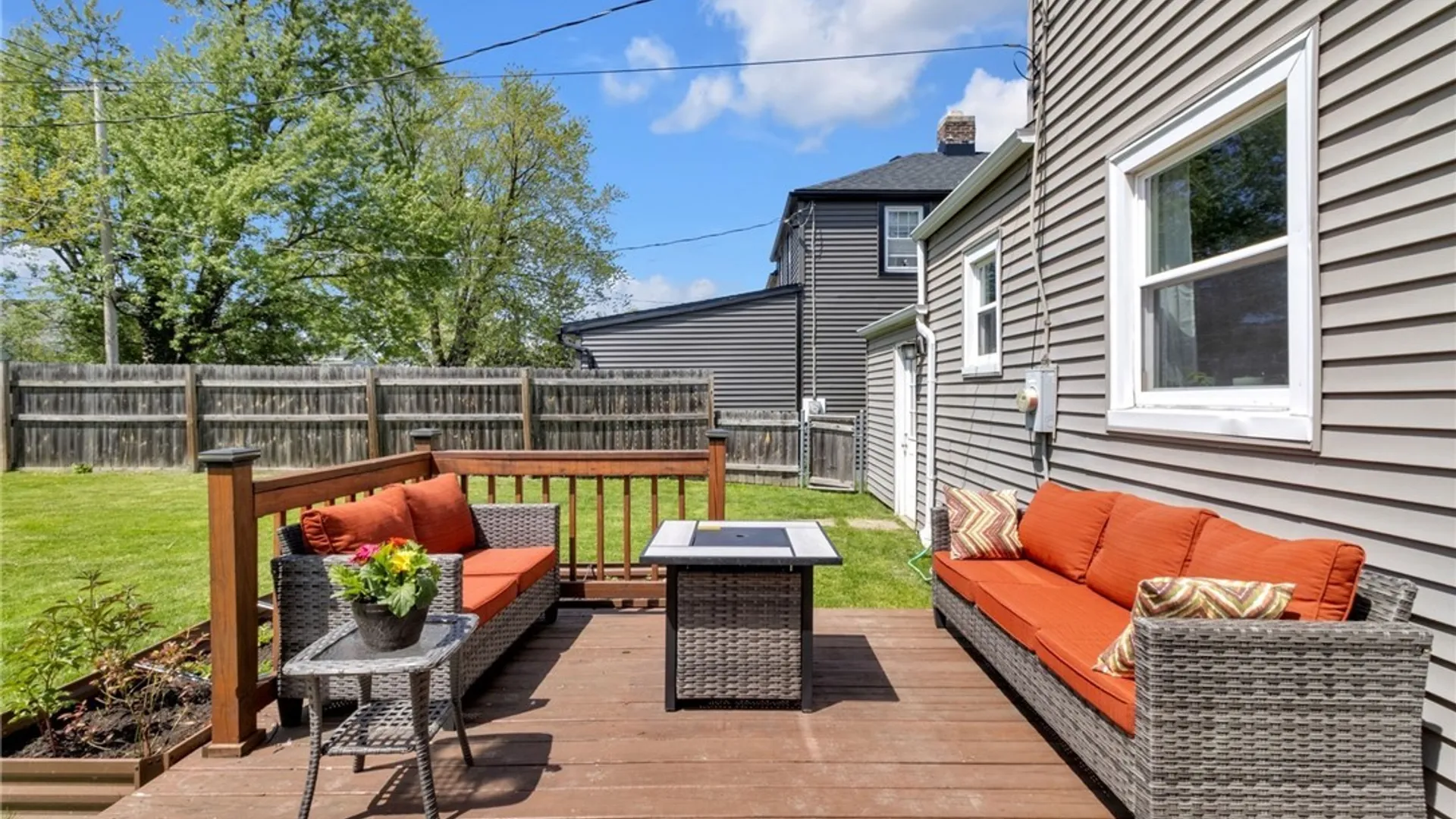 Property at 337 Crosby Avenue, Tonawanda, NY 14217 6
