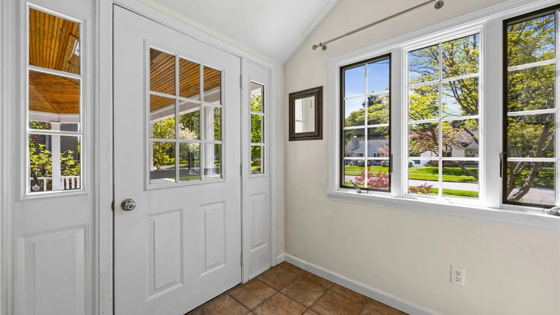 Property at 202 Clovercrest Drive, Brighton, NY 14618 7