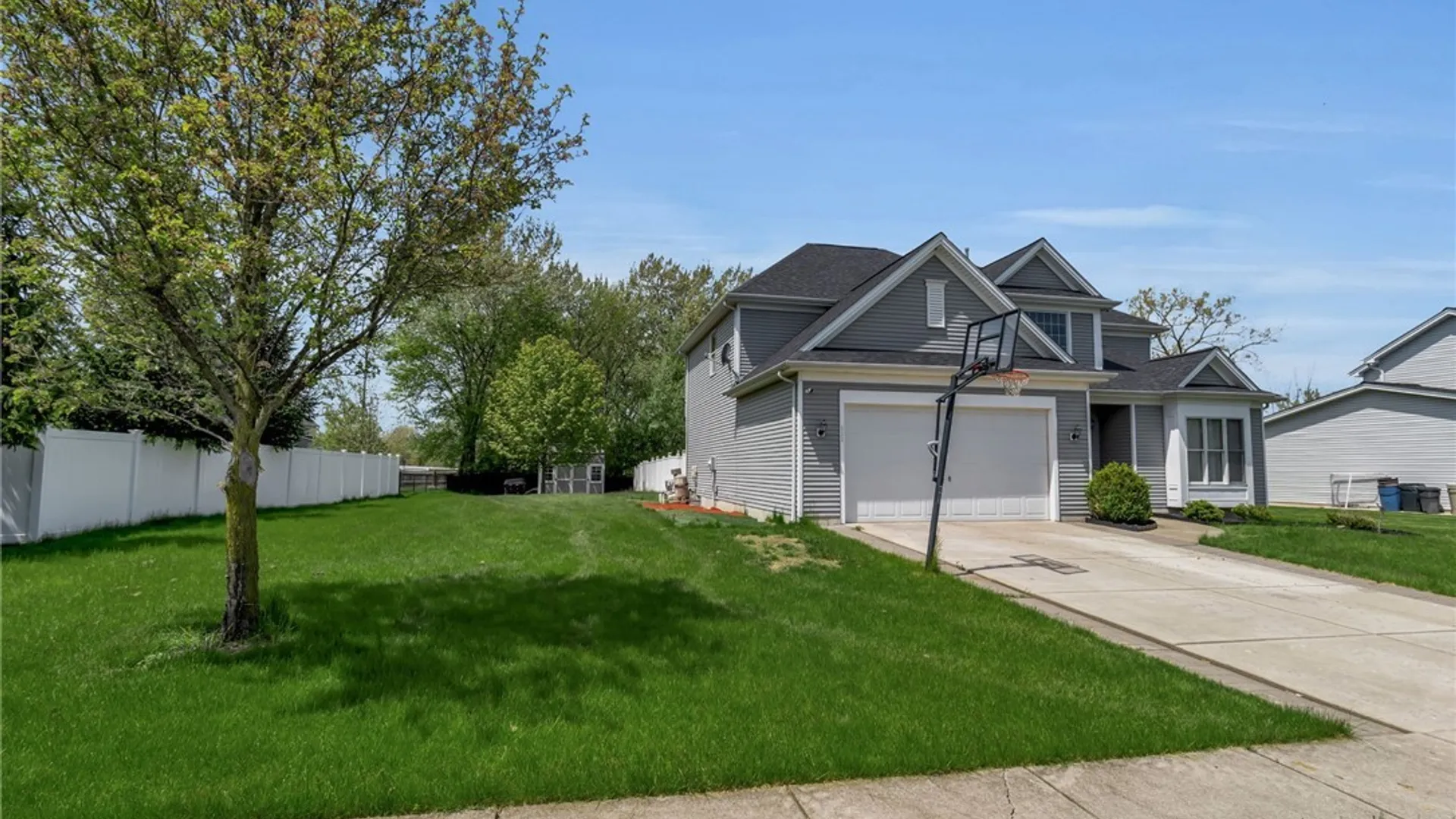 Property at 111 Caldwell Drive, West Seneca, NY 14224 5
