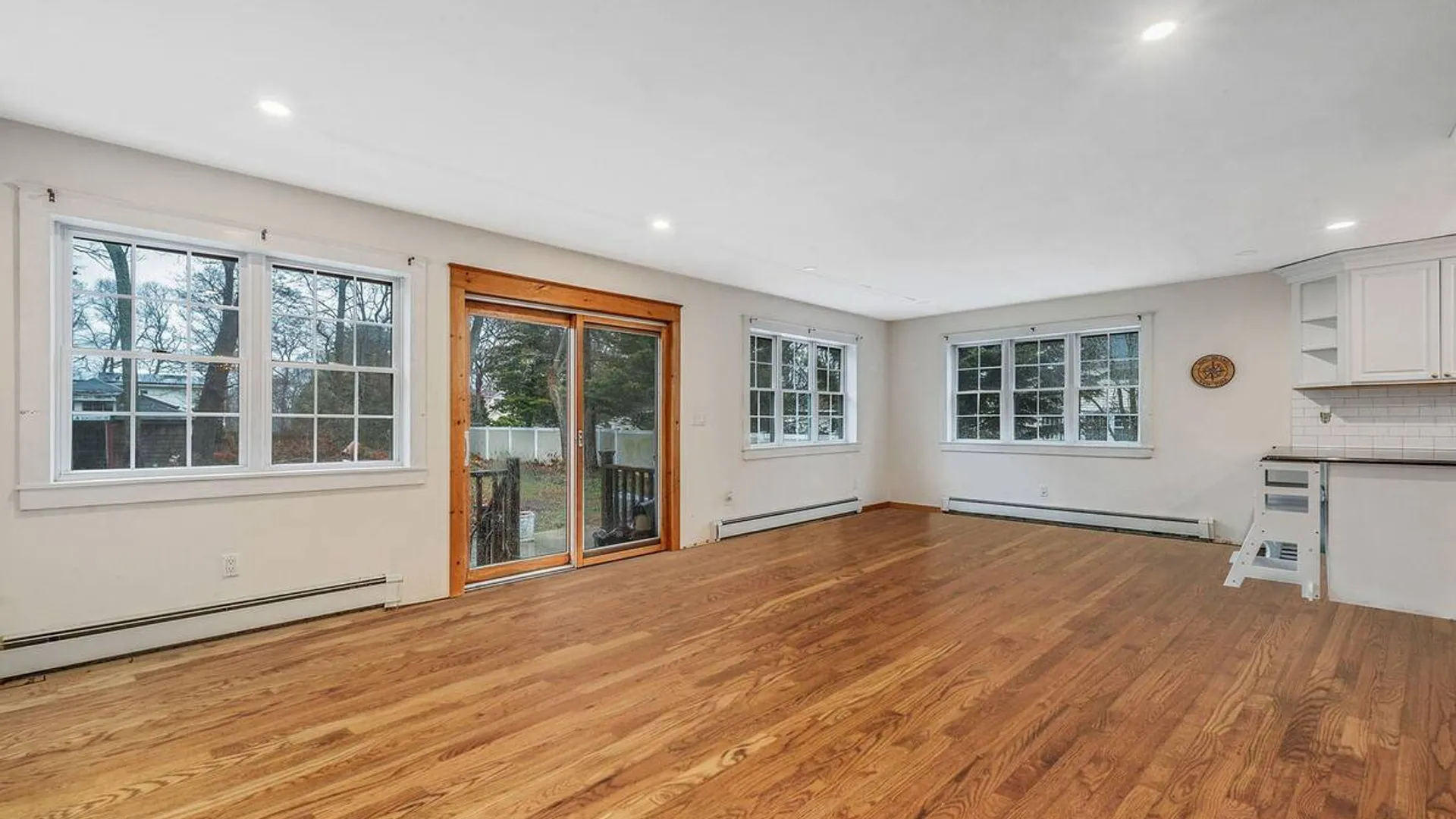 Property at 273 N Country Road, Miller Place, NY 11764 13