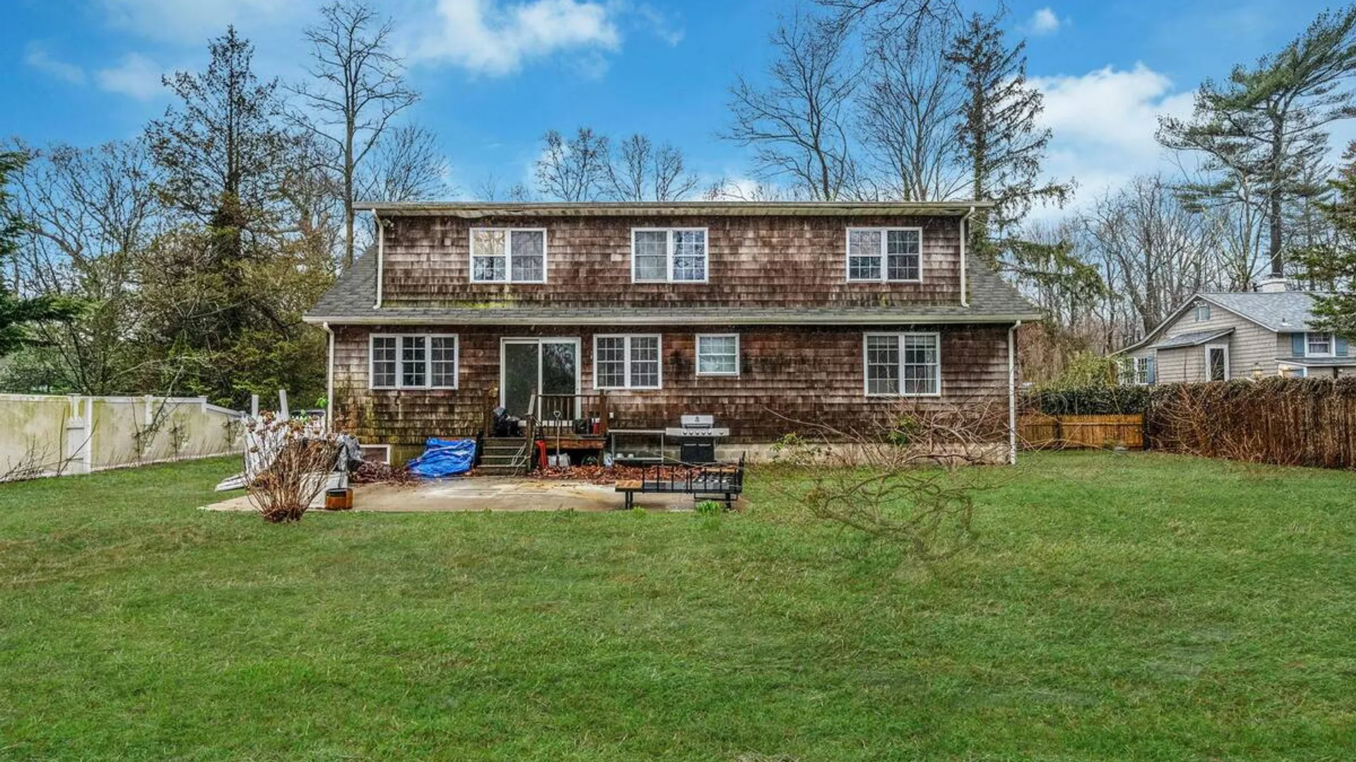 Property at 273 N Country Road, Miller Place, NY 11764 6