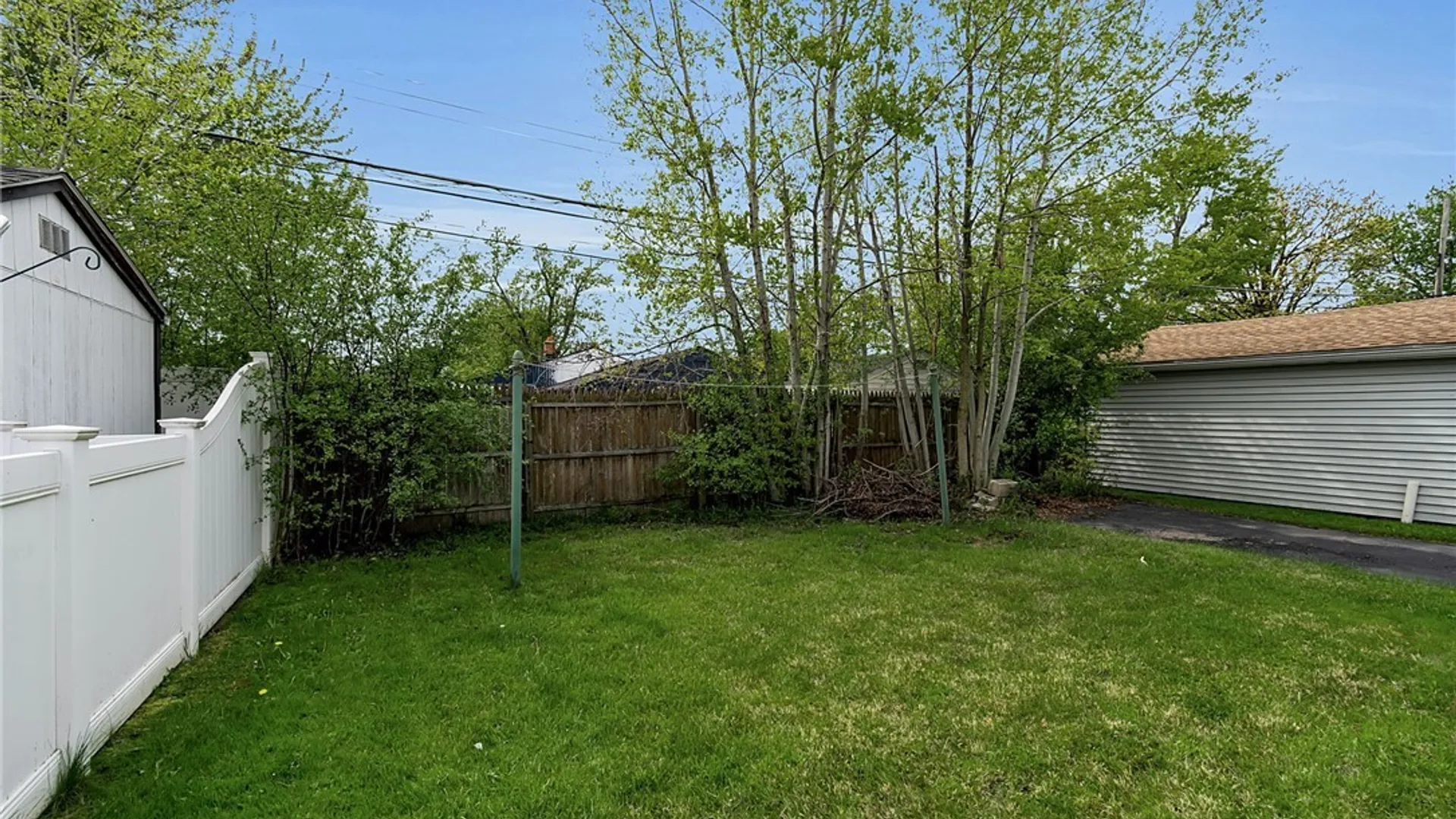Property at 380 Springville Avenue, Amherst, NY 14226 12