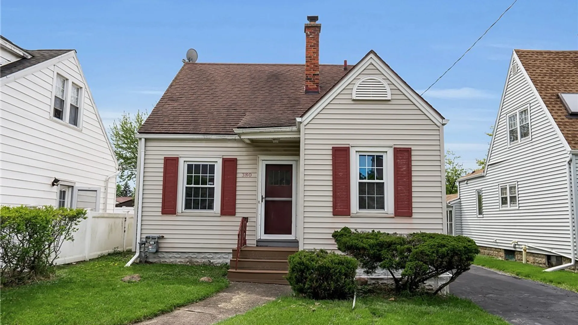 Property at 380 Springville Avenue, Amherst, NY 14226 4