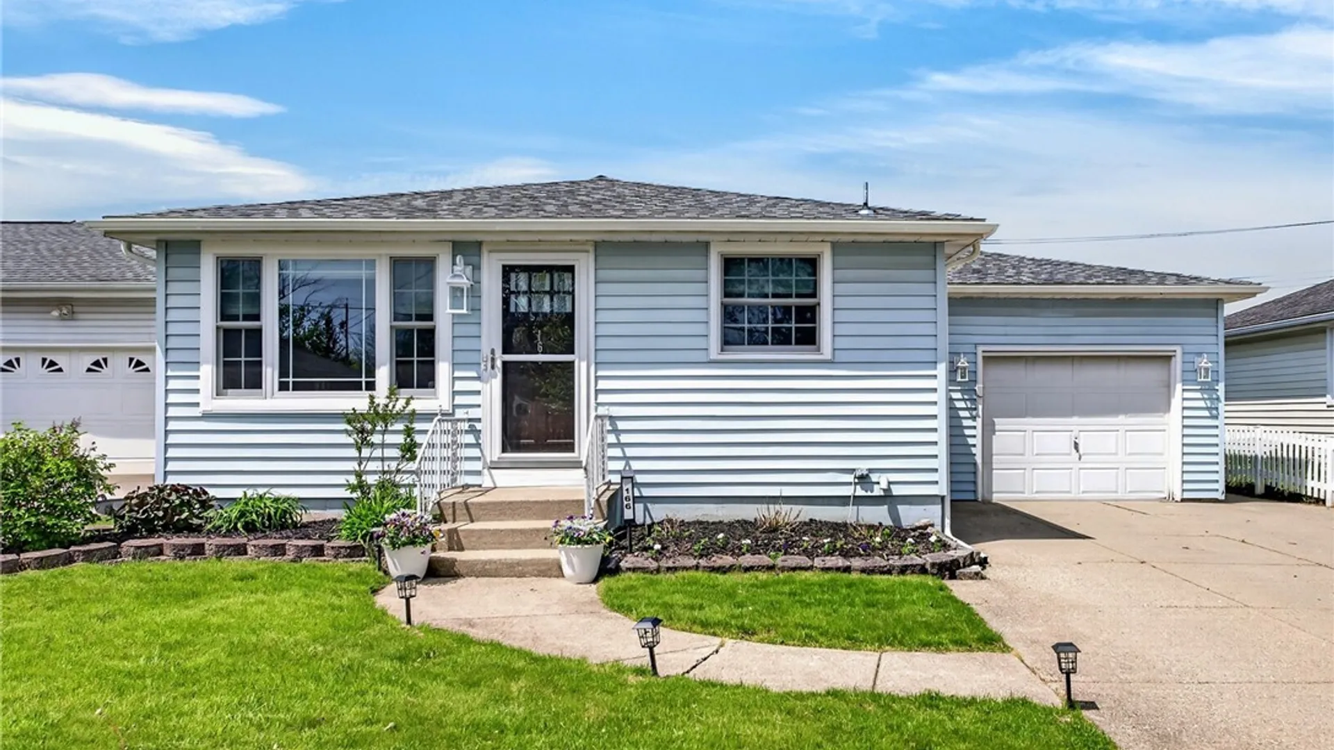 Property at 166 Dean Road, Cheektowaga, NY 14043 2