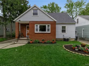 Property at 86 School Street, Tonawanda, NY 14217