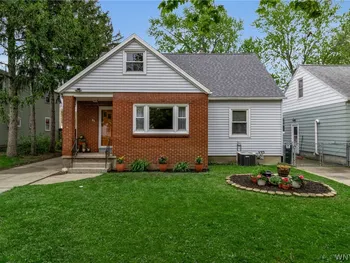 86 School Street, Tonawanda, NY 14217