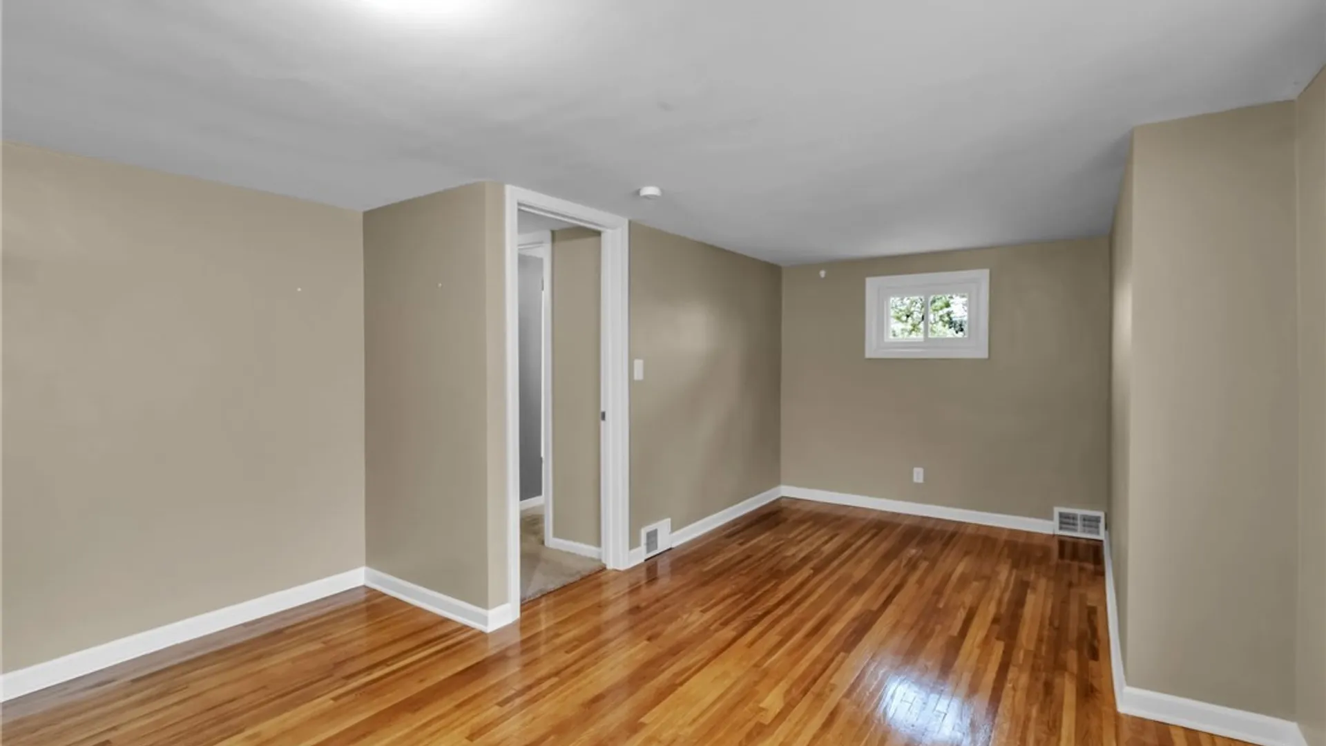 Property at 86 School Street, Tonawanda, NY 14217 32