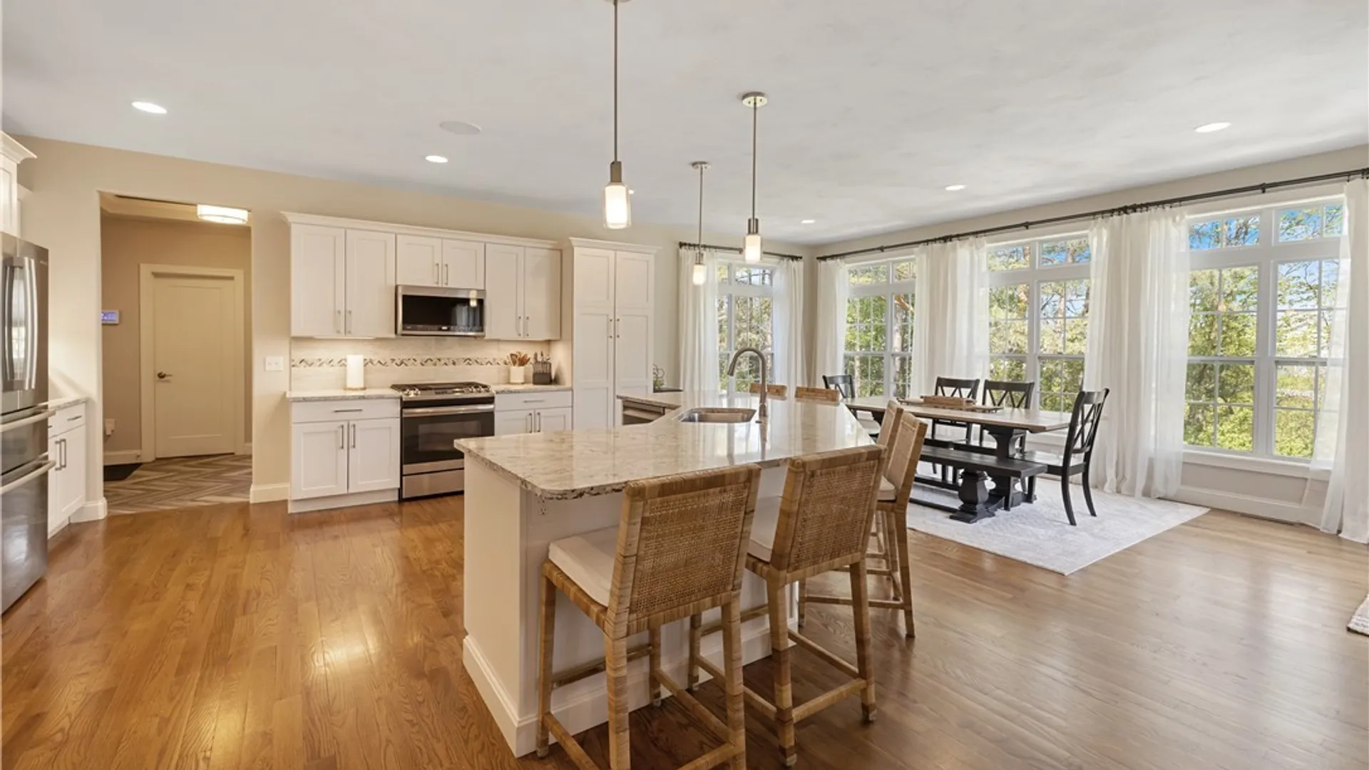 Property at 122 Crane Landing, Manlius, NY 13104 11