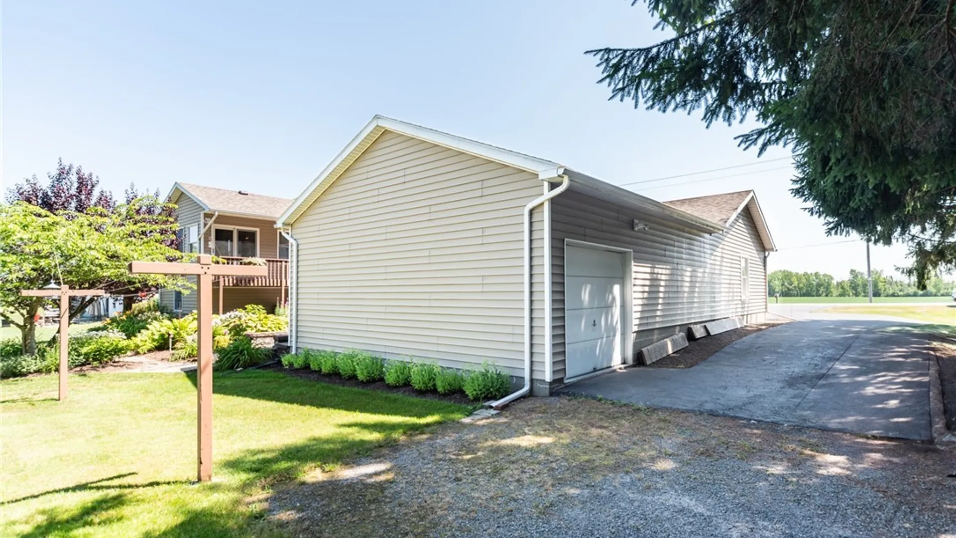 Property at 7412 S Pearl Road, Oakfield, NY 14125 5