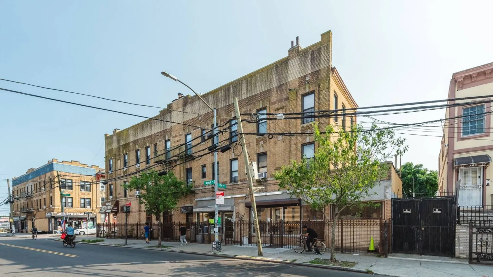 Property at 868 Wyckoff Avenue, Brooklyn, NY 11237 9