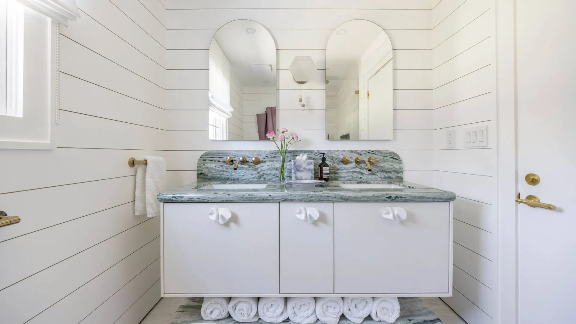 Property at 3058 Noyack Road, Sag Harbor, NY 11963 15