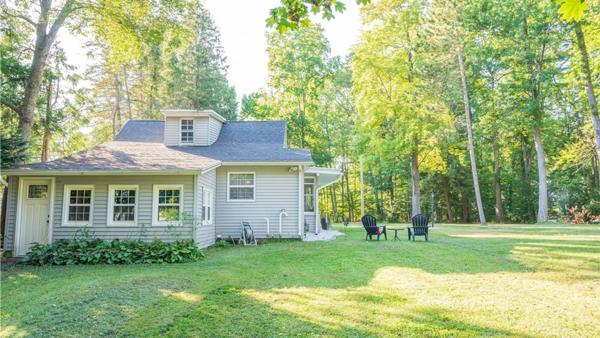 Property at 502 Lorraine Avenue, Utica, NY 13502 4