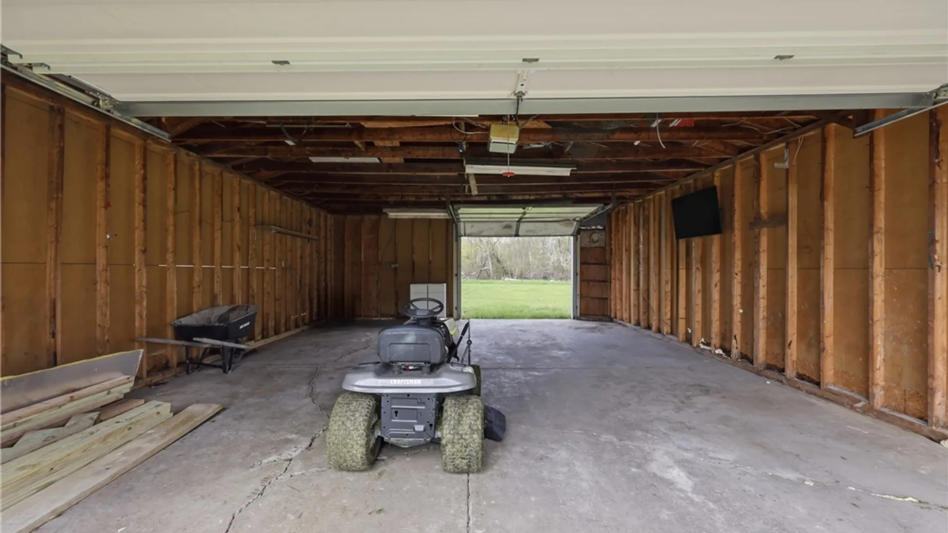 Property at 140 Wendel Street, Lancaster, NY 14043 23