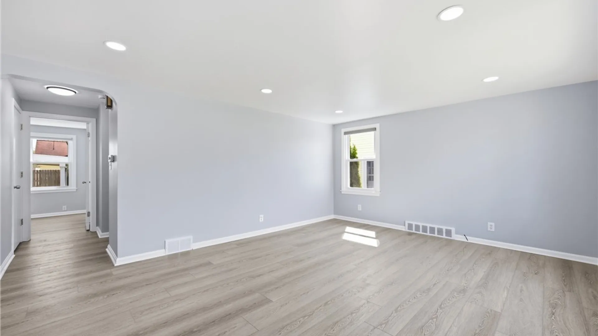 Property at 1257 Brighton Road, Tonawanda, NY 14150 5