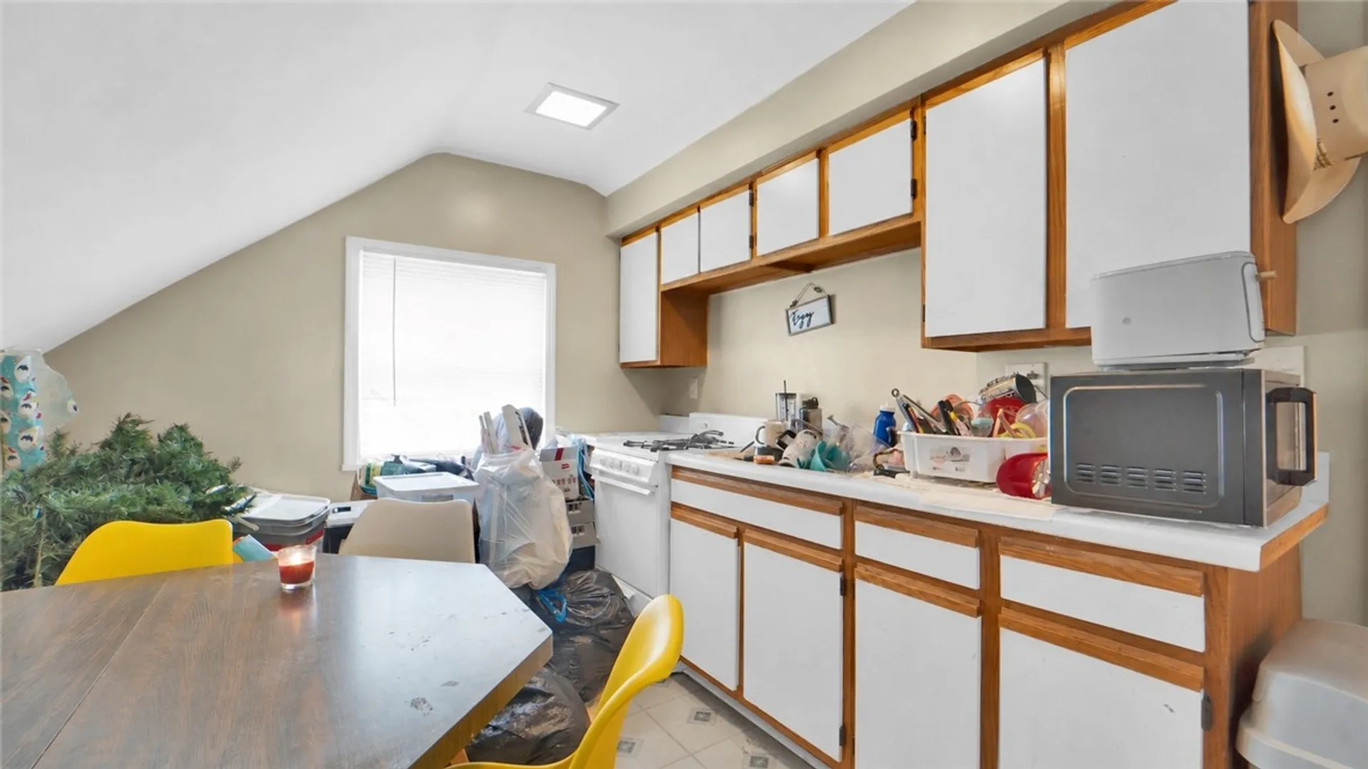 Property at 28 Myrtle Street, Rochester, NY 14606 9
