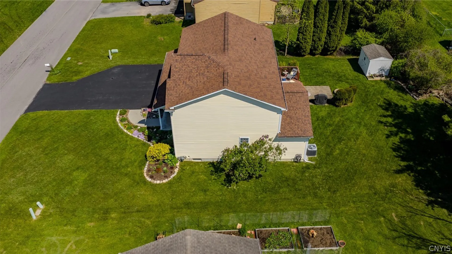 Property at 8624 Disraeli Path, Cicero, NY 13039 40