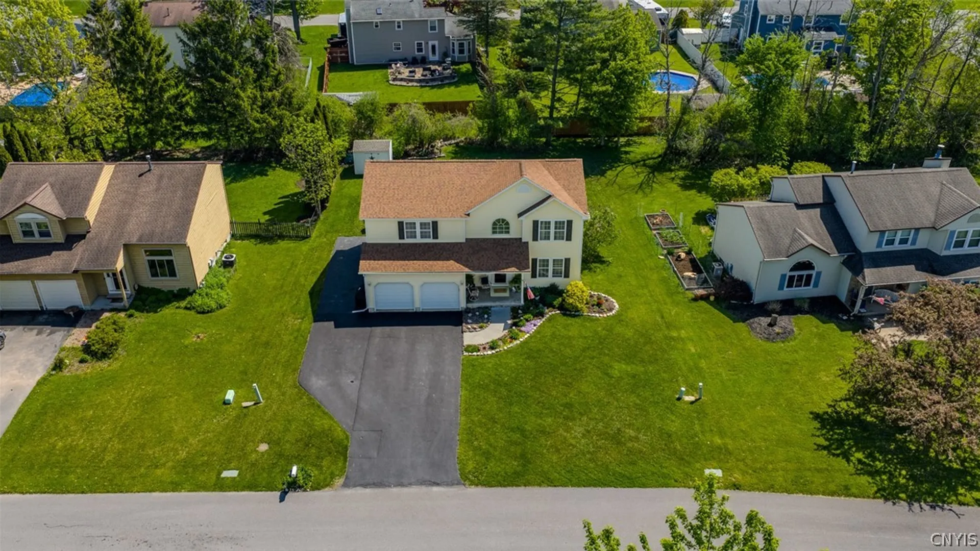 Property at 8624 Disraeli Path, Cicero, NY 13039 44