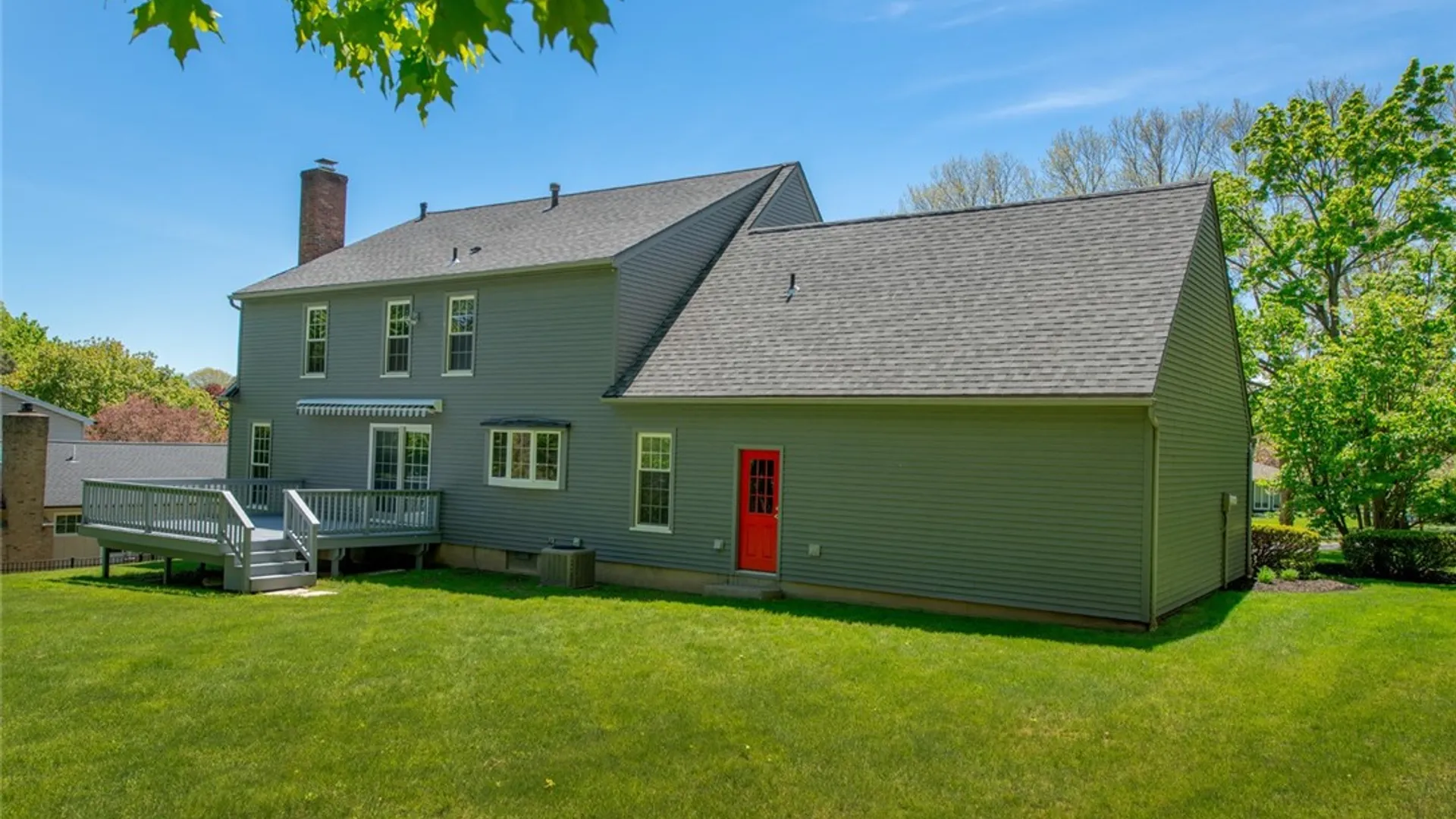 Property at 18 High Hill Drive, Pittsford, NY 14534 19