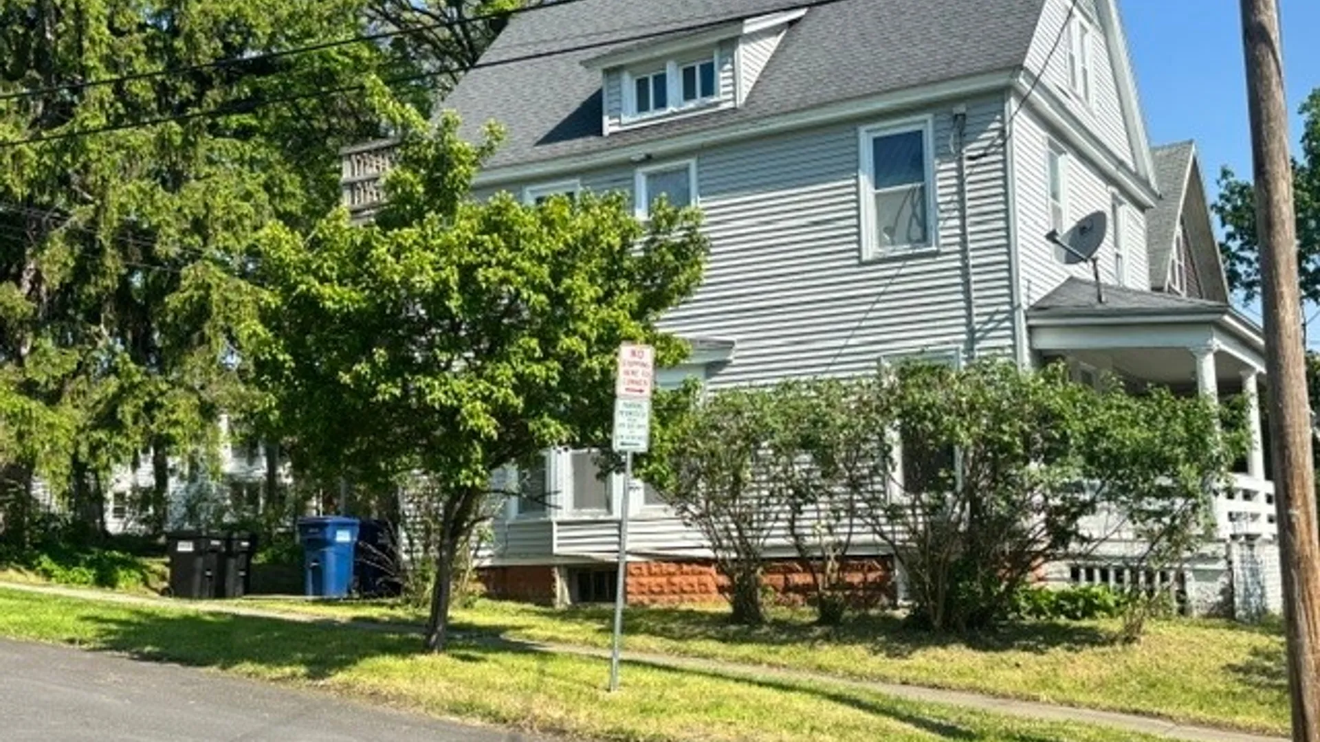 Property at 125 Kensington & Lancaster Road, Syracuse, NY 13210 3
