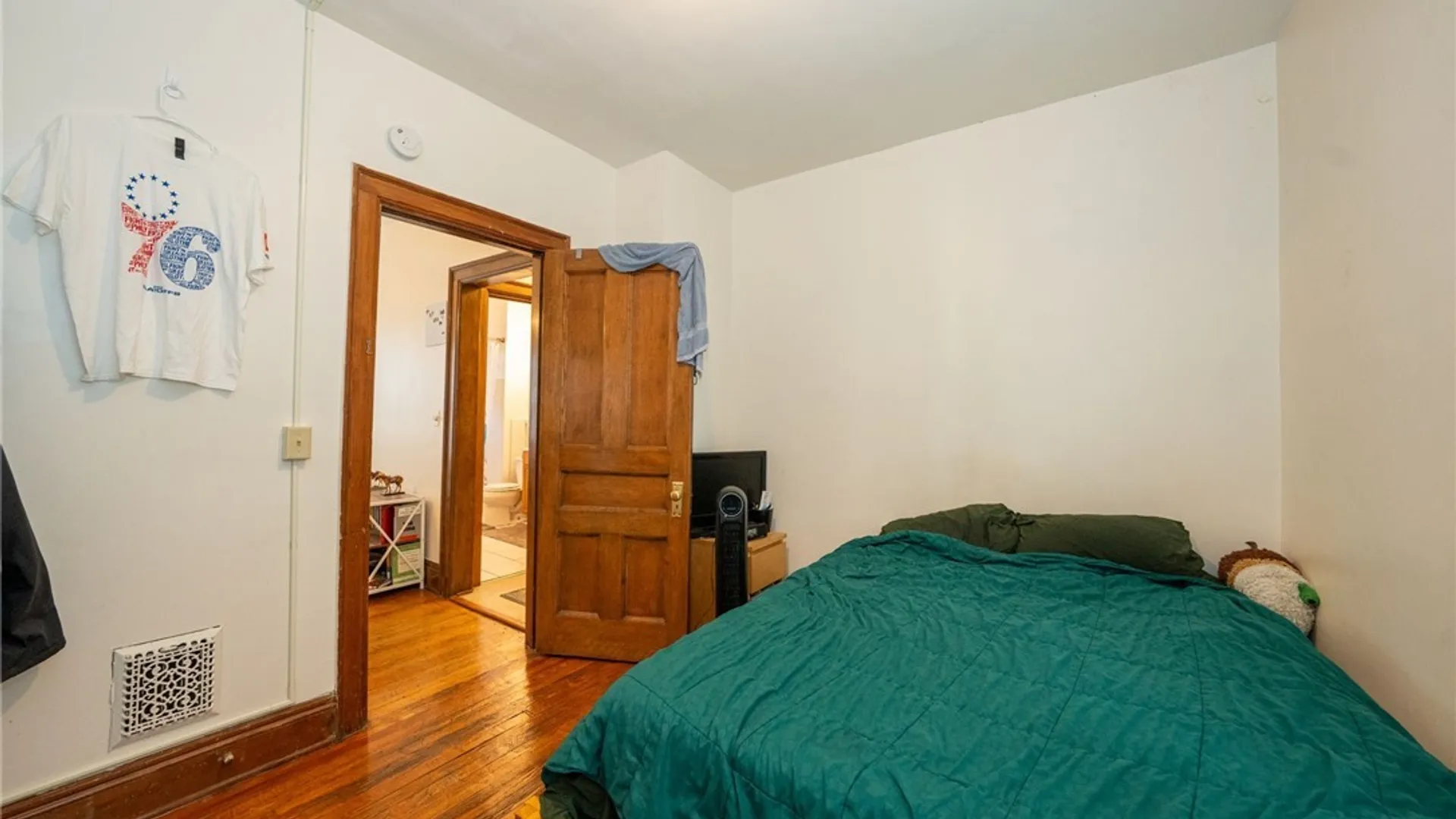 Property at 104 Claremont Avenue, Buffalo, NY 14222 23