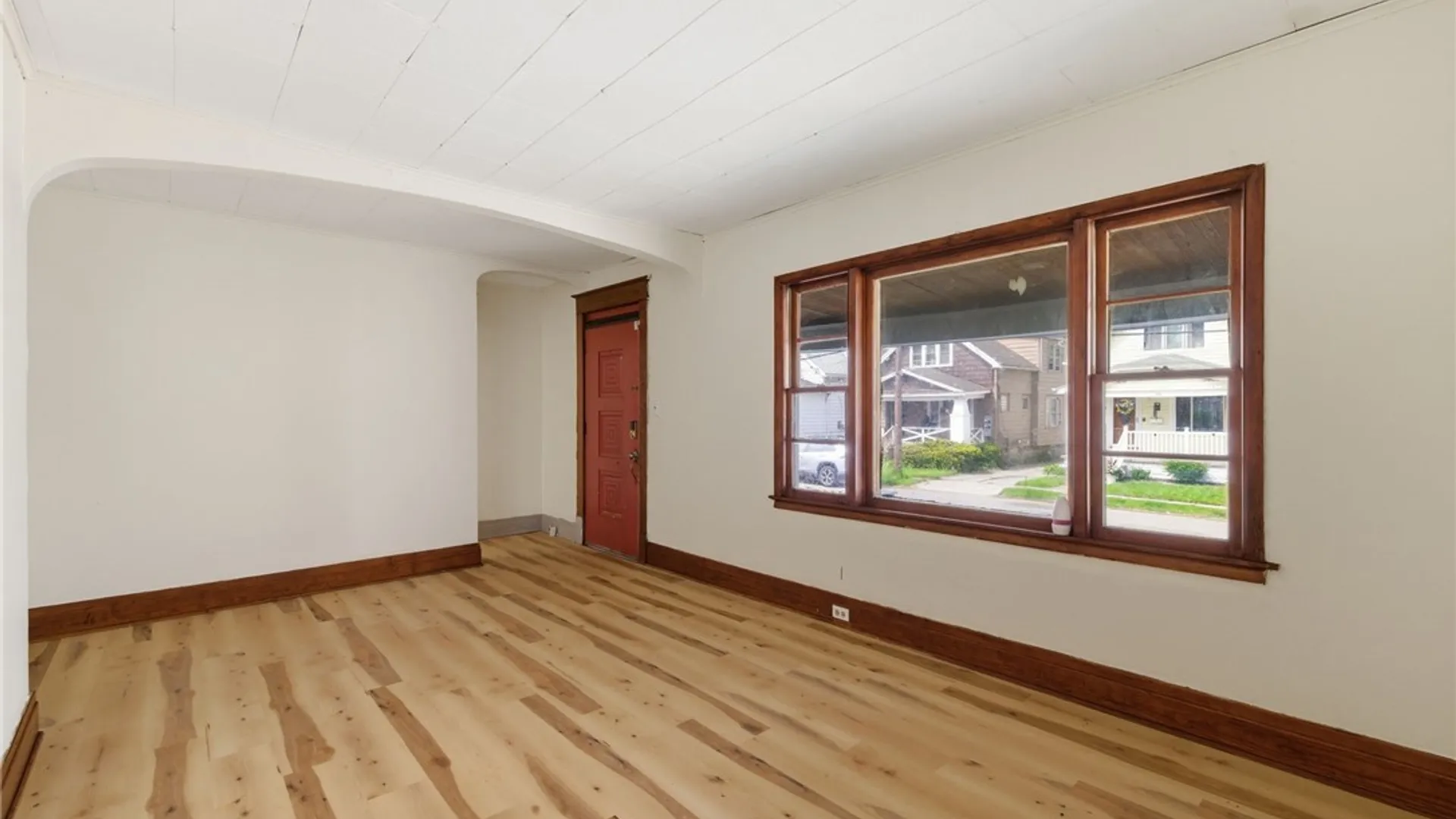Property at 53 Hazelwood Avenue, Buffalo, NY 14215 10