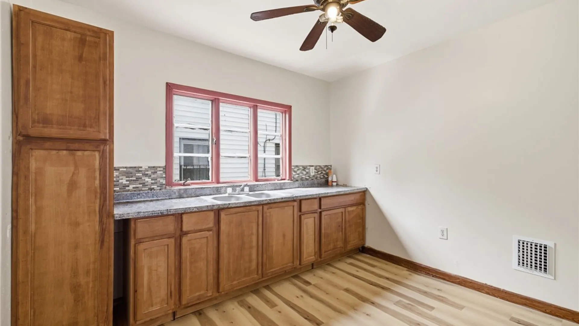Property at 53 Hazelwood Avenue, Buffalo, NY 14215 20