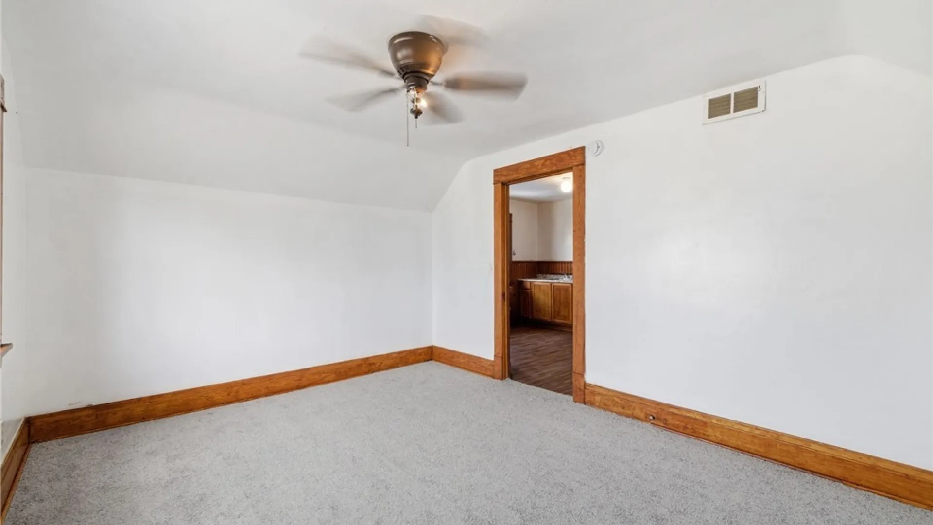 Property at 53 Hazelwood Avenue, Buffalo, NY 14215 27