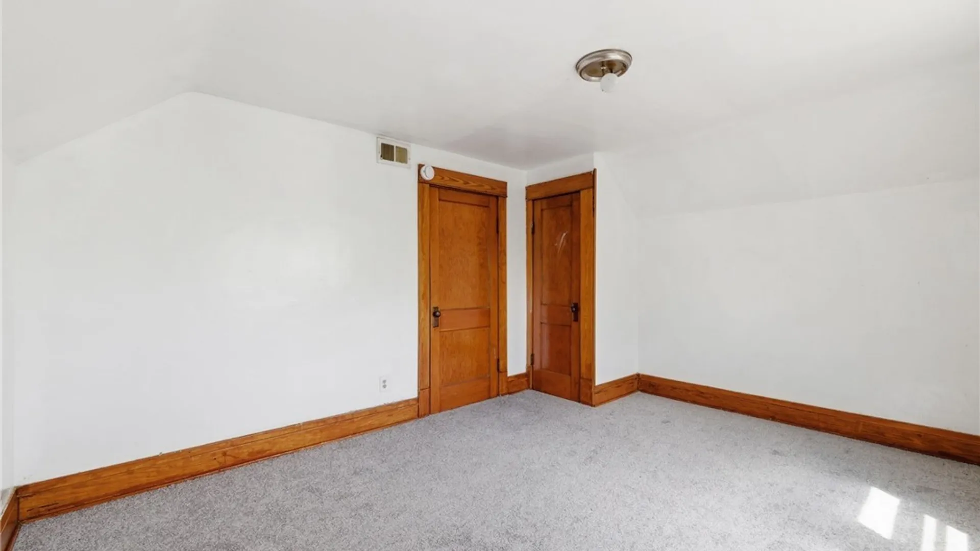 Property at 53 Hazelwood Avenue, Buffalo, NY 14215 29