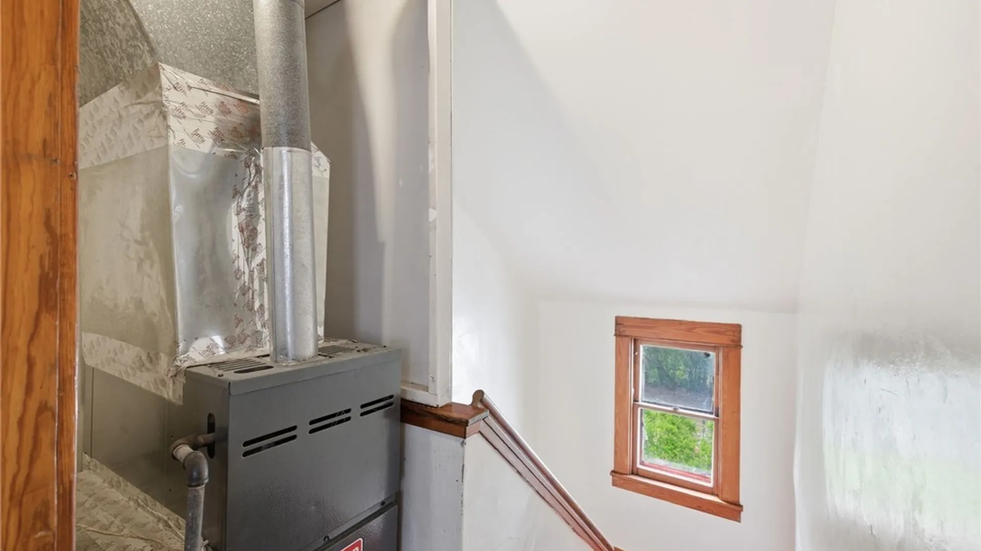 Property at 53 Hazelwood Avenue, Buffalo, NY 14215 38