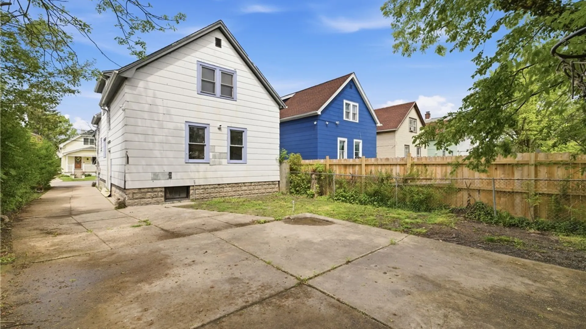 Property at 53 Hazelwood Avenue, Buffalo, NY 14215 40