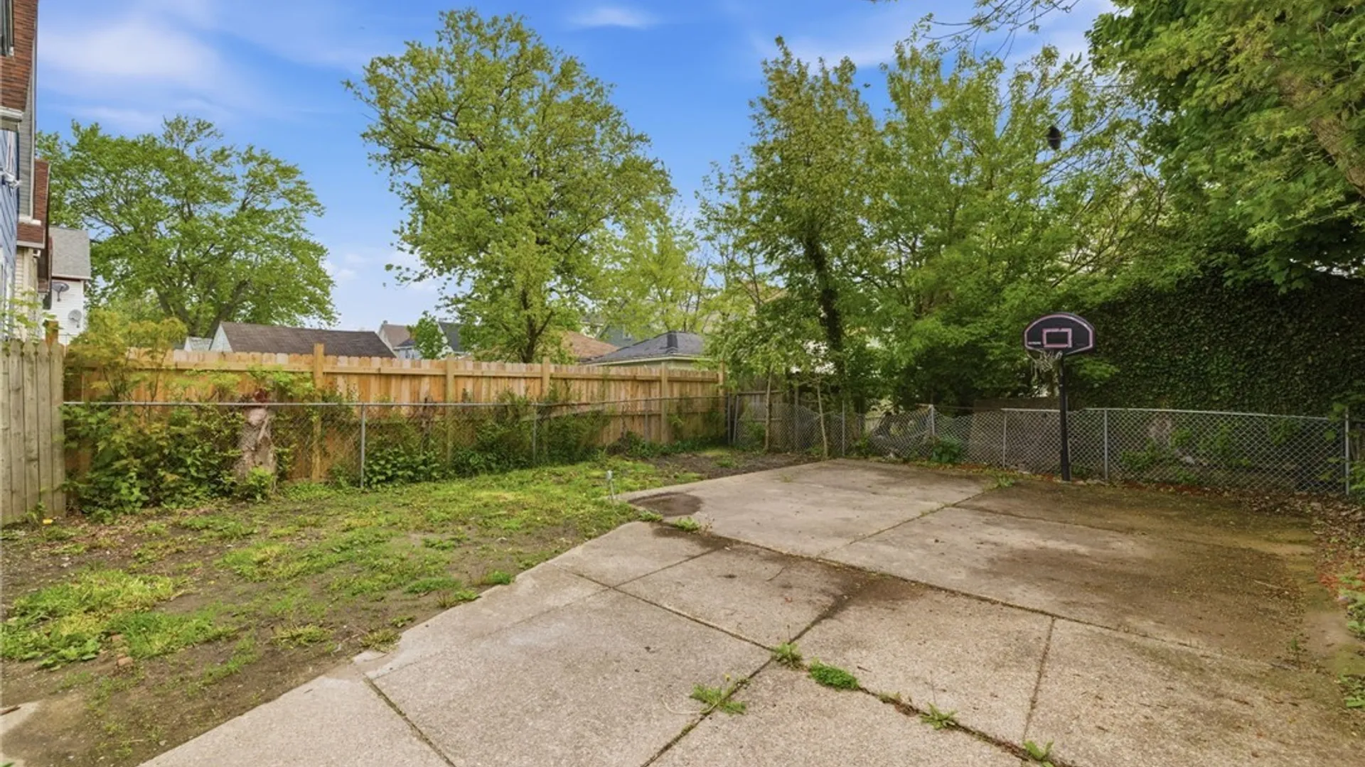 Property at 53 Hazelwood Avenue, Buffalo, NY 14215 41